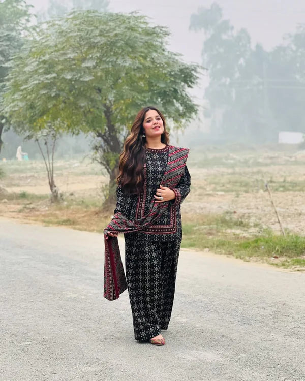 DIGITAL CHUNRI 3PC SUIT WITH FARSI SALWAR